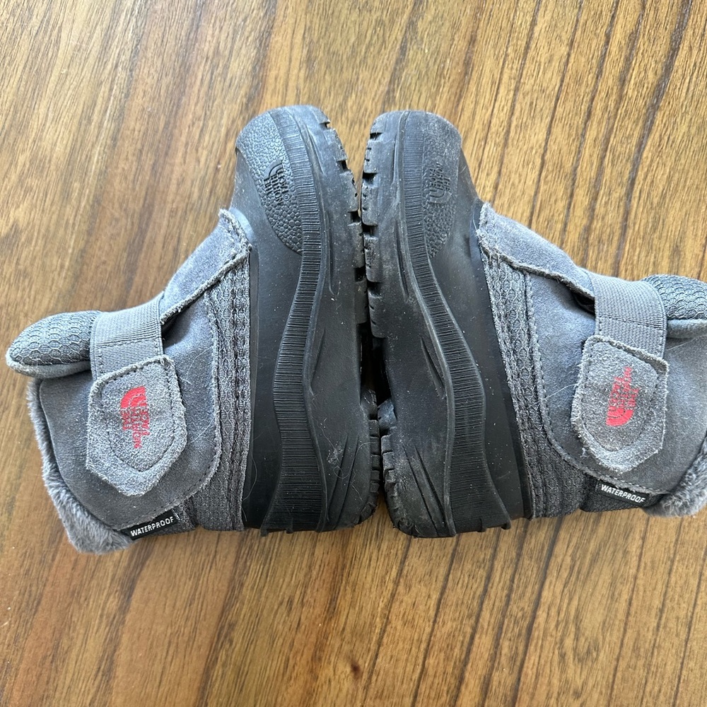 Toddler snow boots